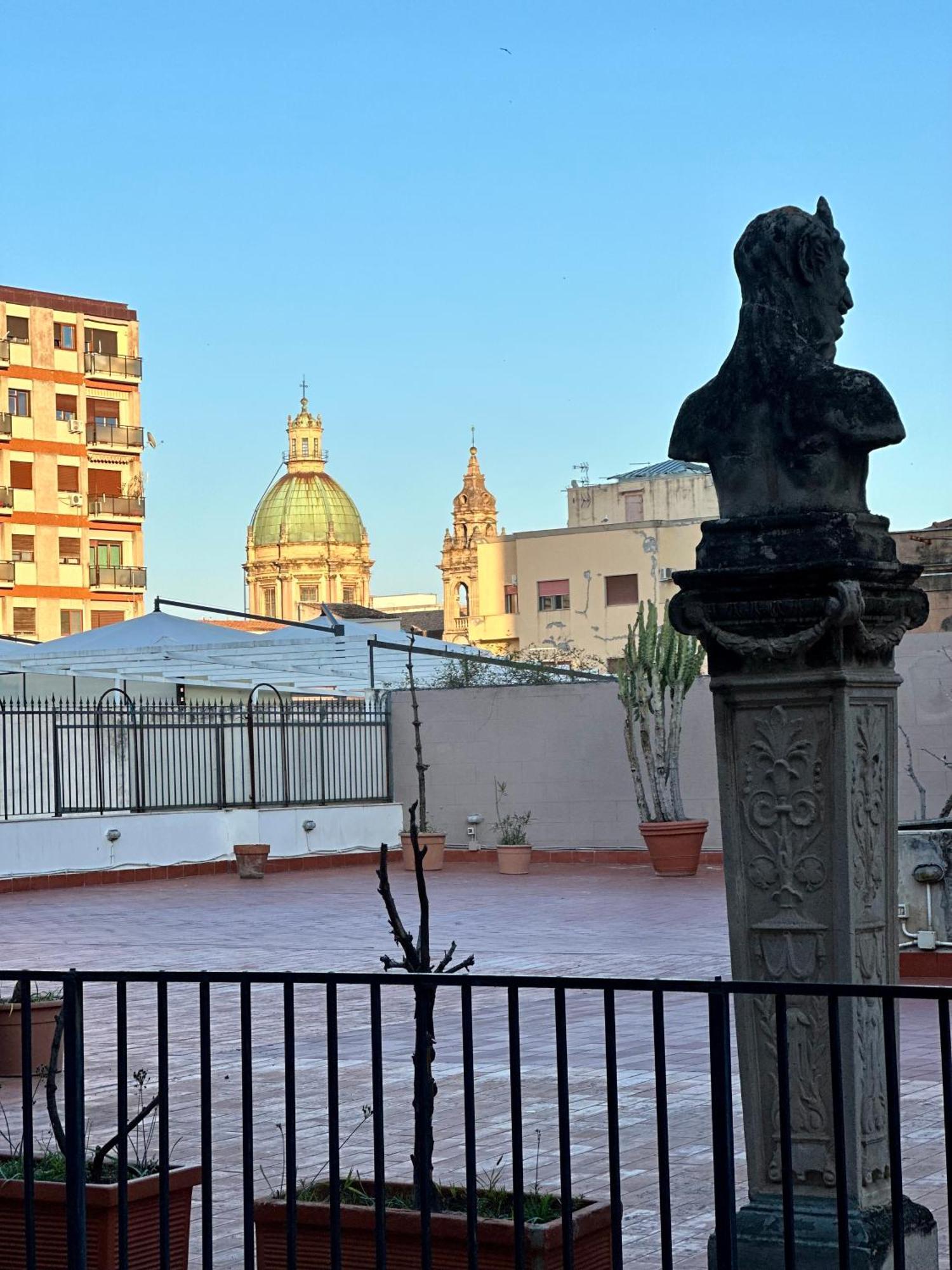 A Un Passo Dal Massimo 2 Appartement Palermo Buitenkant foto